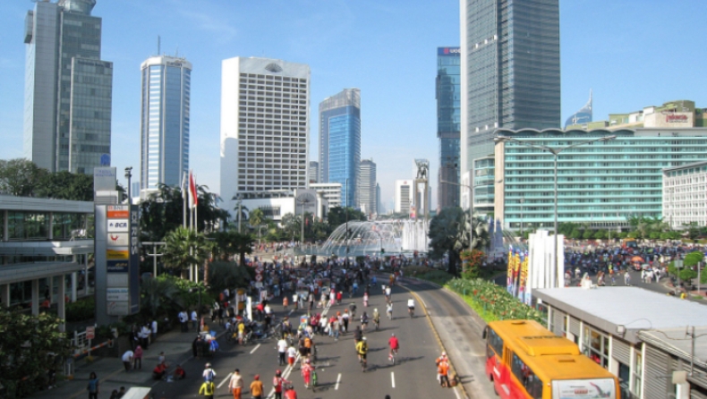 Ινδονησία: Η Τζακάρτα βυθίζεται και η κυβέρνηση πήρε την ιστορική απόφαση να αλλάξει πρωτεύουσα