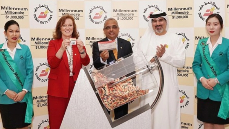 Εννιάχρονη έπαιξε σε λοταρία στο Ντουμπάι και κέρδισε 1 εκ. δολάρια (pics)