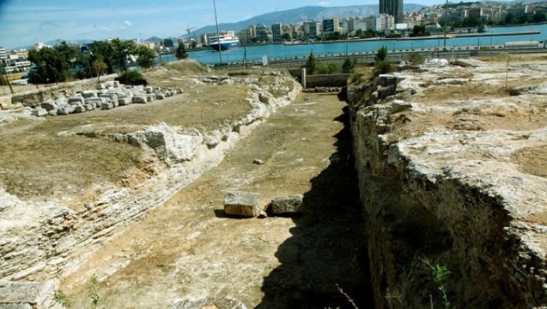 ΚΑΣ για Πειραιά: Αποφασίστηκε η οριοθέτηση του αρχαιολογικού χώρου με μειωμένη έκταση