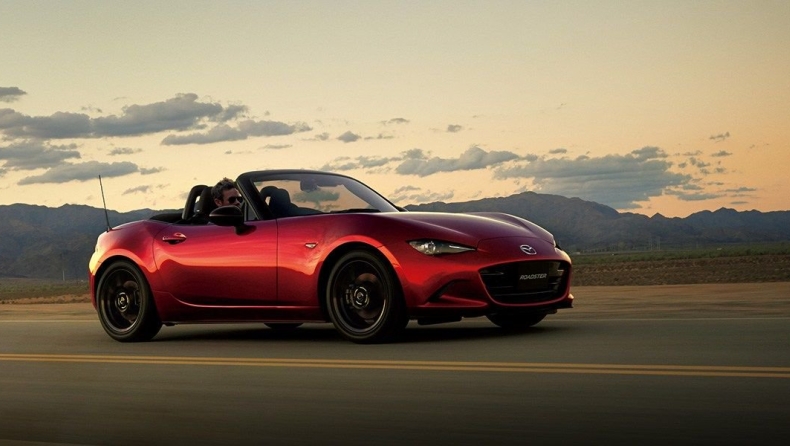 To Mazda MX-5 αντιστέκεται στα αυτόματα κιβώτια