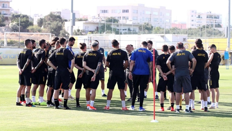 ΑΕΚ: Παρόντες και απόντες στην πρώτη προπόνηση