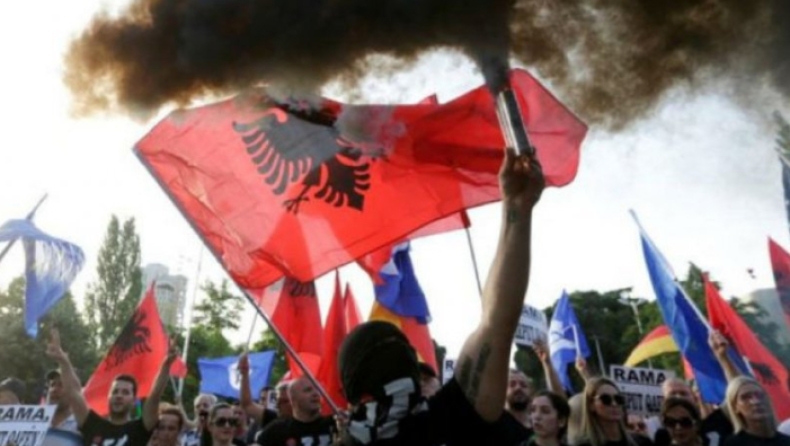 Χάος στην Αλβανία: Ακυρώθηκαν οι δημοτικές εκλογές της 30ης Ιουνίου (vid)