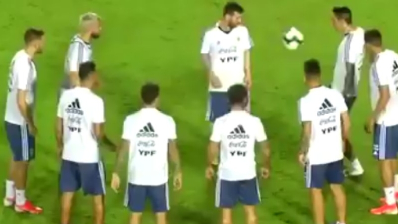 Μέσι - Αγουέρο: Δεν τη βάζουν σε άδειο τέρμα! (vid)