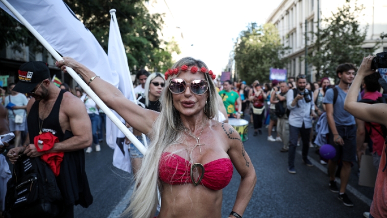 H μαζική παρέλαση του Athens Pride 2019: «Ο δρόμος έχει τη δική μας ιστορία» (pics)