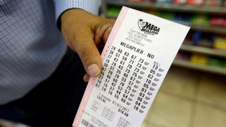 Κέρδισε 80 εκ. δολάρια στο λαχείο όσο ήταν σε διάσταση και τον υποχρεώνουν να δώσει τα μισά στην πρώην του