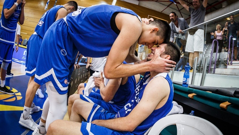 Όταν τα μουστάκια αργούν