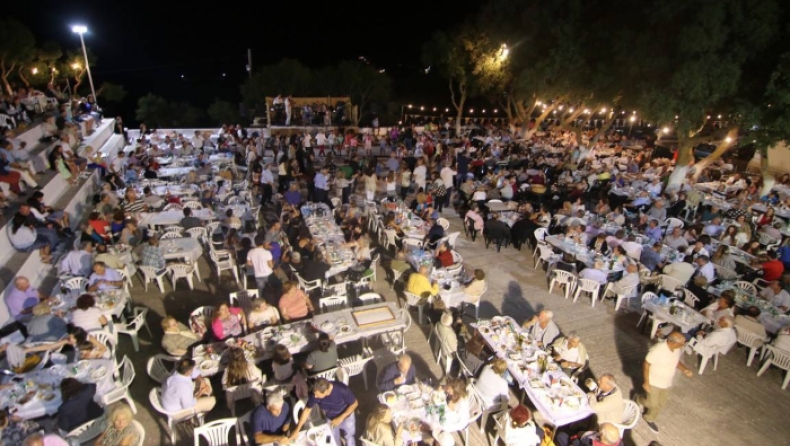 Συνυποψήφιοι στην Λαμία πλακώθηκαν σε πανηγύρι επειδή ο ένας δεν στήριξε τον άλλον στις εκλογές