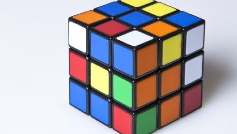 Αλγόριθμος λύνει τον κύβο του Ρούμπικ σε 20 κινήσεις (vid)