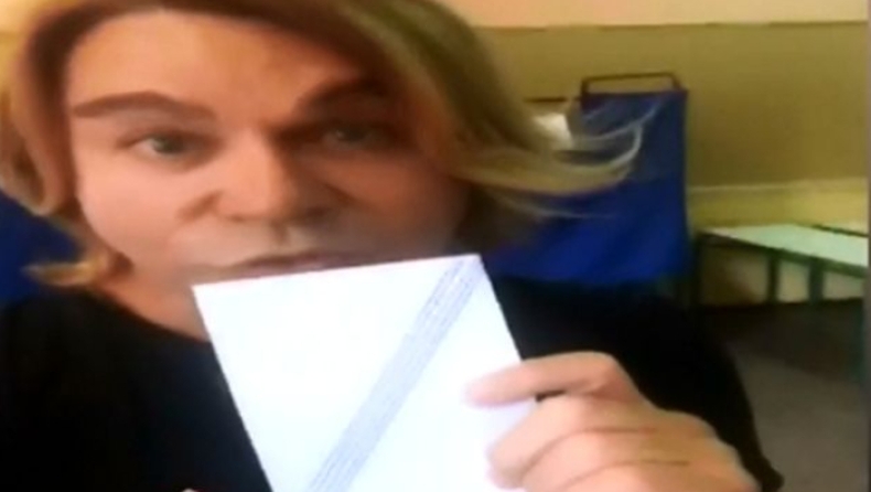 To show του Τρύφωνα Σαμαρά πάνω από την κάλπη (vid)