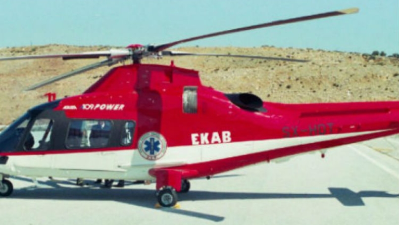 Περιπετειώδης διακομιδή ασθενούς με ελικόπτερο από την Άνδρο