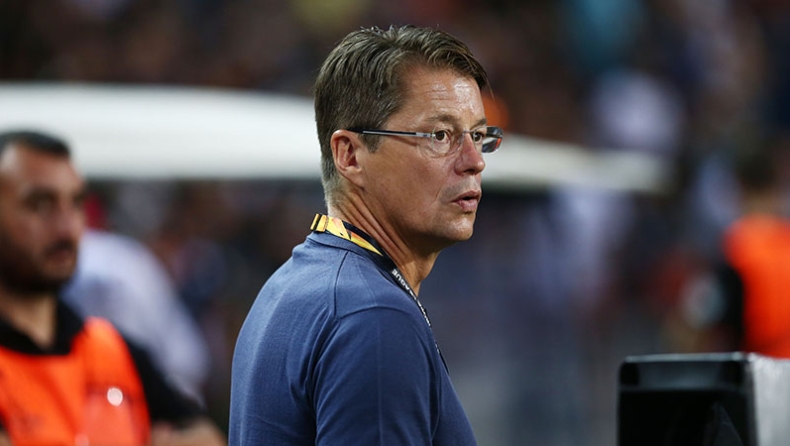 Μίχελ: «Η Τούμπα θα δυσκολέψει την Σλόβαν» (vid)