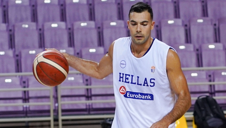 Σλούκας: Κάκωση στην γάμπα, εκτός από το «Ακρόπολις» (vid)