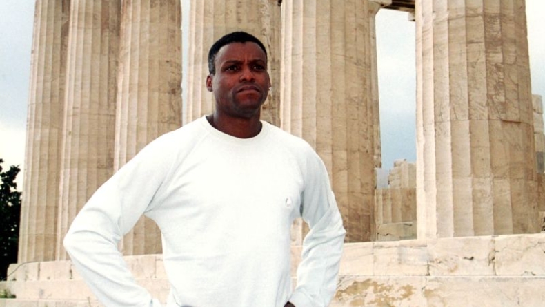 Καρλ Λιούις: «Ρατσιστής και μισογύνης ο Τραμπ»