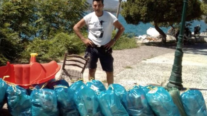 Βολιώτης καθάρισε μία παραλία μόνος του: Έβγαλε πάνω από 25 σακούλες σκουπίδια (pics)