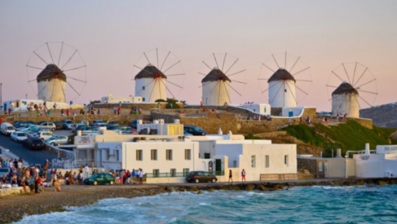 Μπράβοι περικύκλωσαν ελεγκτές της ΑΑΔΕ σε μπαρ της Μυκόνου: 4ήμερο λουκέτο με αστυνομική συνοδεία