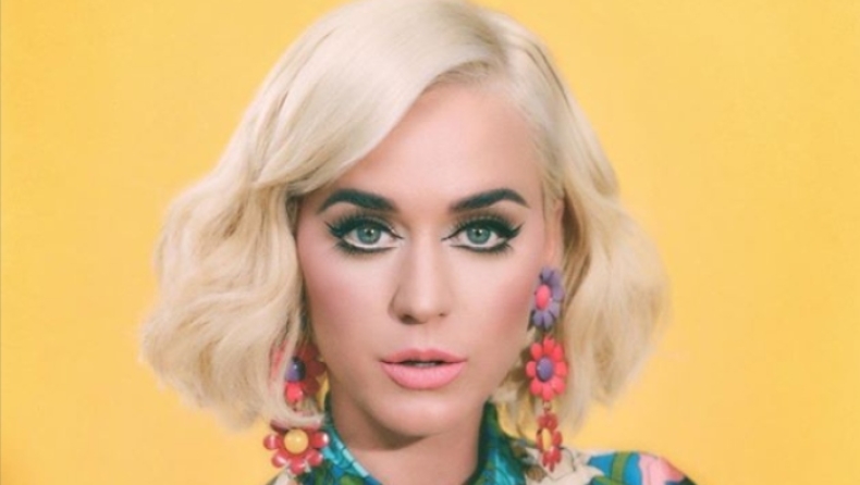 H Katy Perry κατηγορείται για σεξουαλική παρενόχληση μοντέλου (pic & vid)
