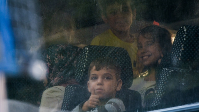 Ο απολογισμός των εκκενώσεων στις δύο καταλήψεις (vid)