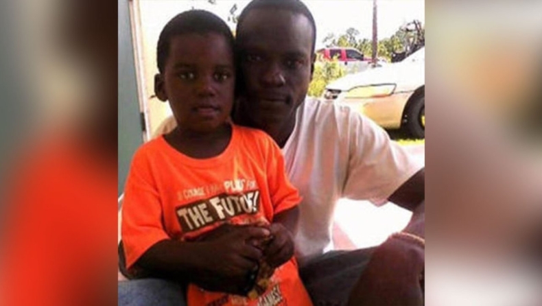 Τυφώνας Ντόριαν: Συντετριμμένος πατέρας περιγράφει πώς προσπάθησε να σώσει τον γιο του