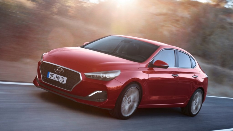 Hyundai i30 Fastback: Καθηλωτική αισθητική, προηγμένη τεχνολογία