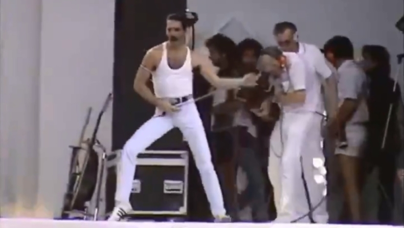 Πανηγυρίζει το χρυσό με Queen και Radio GaGa ο Μαρκ Γκασόλ! (vid)