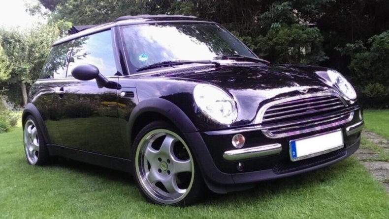 Πωλείται το παλιό Mini One του Γιούργκεν Κλοπ
