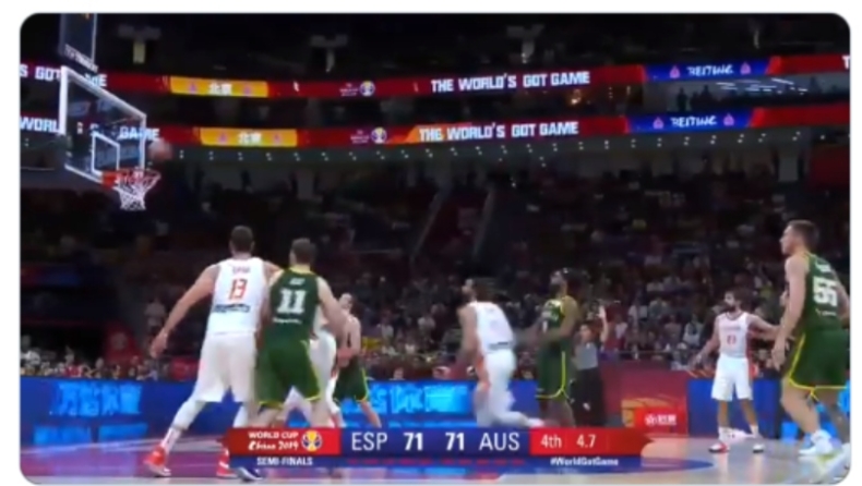 Η άστοχη βολή του Μιλς που έστειλε το ματς στην παράταση (vid)