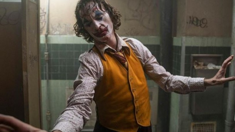 Η αγαπημένη σκηνή του Φίνιξ στο Joker κόπηκε και δεν θα τη δούμε ποτέ (vid)