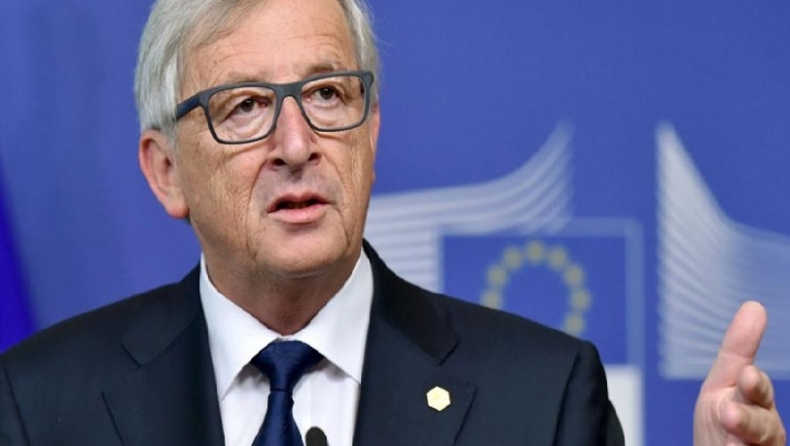 Γιούνκερ: «Η Ελλάδα έπρεπε να παραμείνει στην Ευρωζώνη με τρόπο μη αναστρέψιμο»