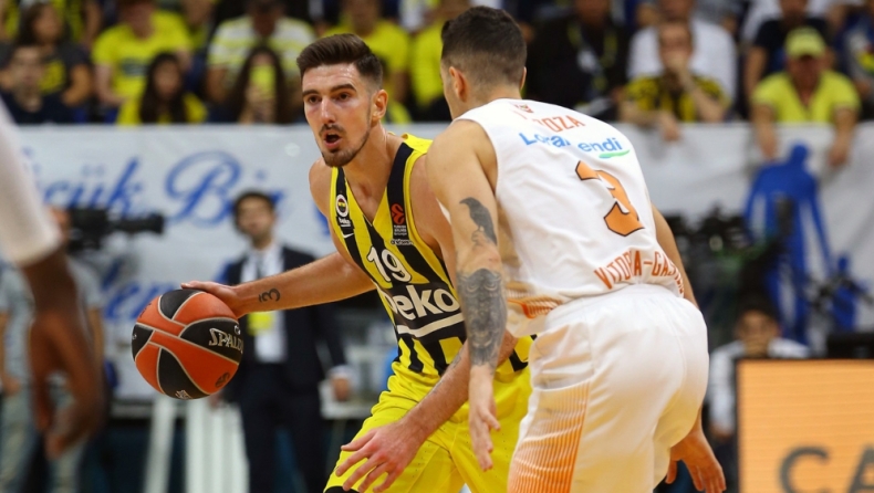 Φενέρμπαχτσε - Μπασκόνια: 87-80: «Μυθική» εμφάνιση από Ντε Κολό και πρώτη νίκη! (vid)