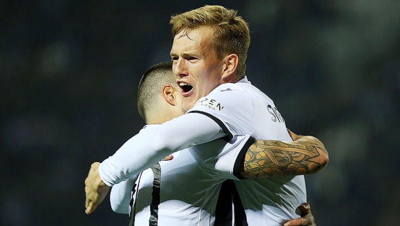 Κάρολ Σφιντέρσκι: «Η τέλεια επαφή» (vid)