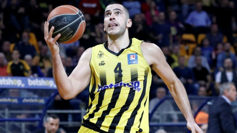 Μποχωρίδης: «Η διοίκηση δίνει τους παίκτες με την ανακοίνωση που έβγαλε»