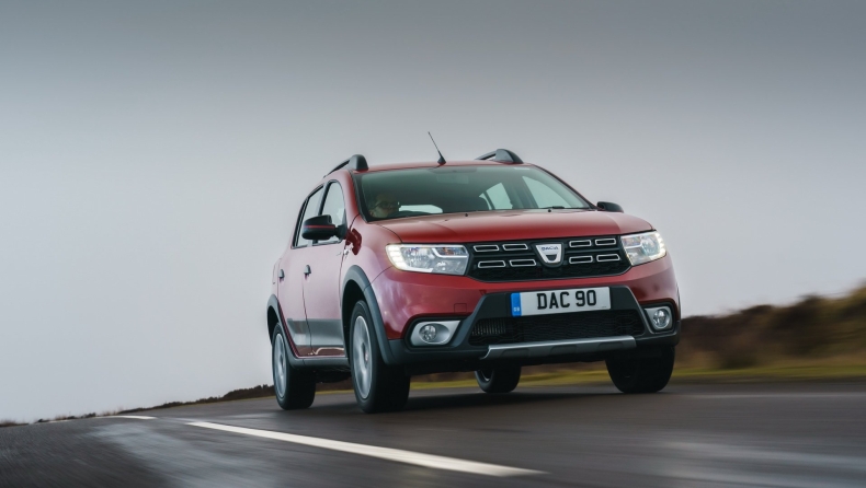 Το νέο Dacia Sandero θα πάρει τον «υβριδικό δρόμο» 