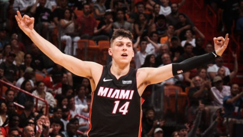 Χίροου: «Μαθαίνω από το παιχνίδι του Ντέβιν Μπούκερ» (pic)