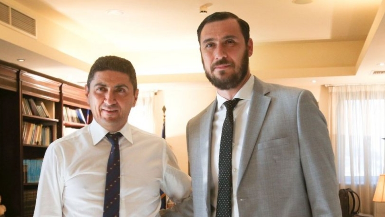 Super League 1: Επαφή Λυσάνδρου με Αυγενάκη για να οριστεί συνάντηση για το αθλητικό Νομοσχέδιο