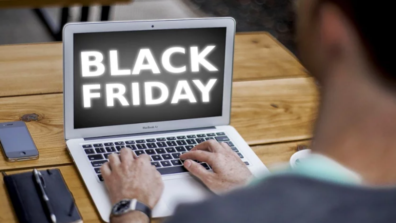 «Ζαλίζουν» τα ποσά που ξόδεψαν οι Αμερικανοί στην Black Friday - Προτίμησαν τις ηλεκτρονικές αγορές