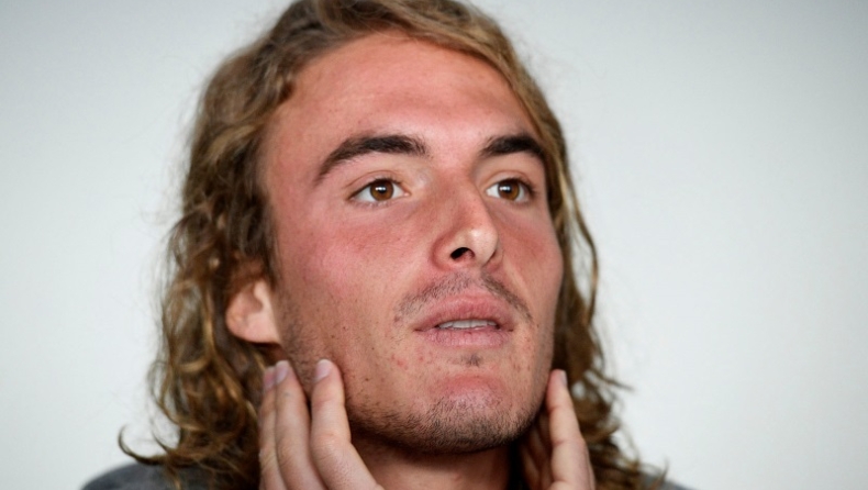 Ο Τσιτσιπάς θίγει το θέμα της απόρριψης (vid)