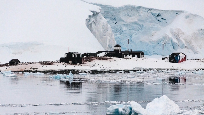 Ερευνητές ανακάλυψαν πως η μεγάλη παραμονή στην Ανταρκτική μικραίνει τον εγκέφαλο (pics)