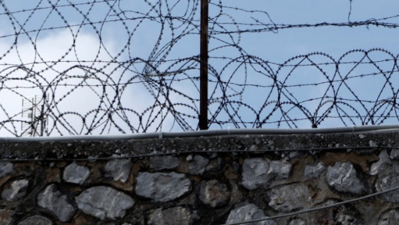 Κράτηση δύο χρόνων για τον πρώην πρόεδρο του Σουδάν