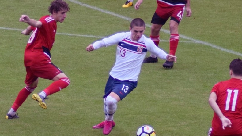 Ο Έλληνας αρχηγός της Εθνικής Νορβηγίας που δοκιμάζει η Τσέλσι! (vids)