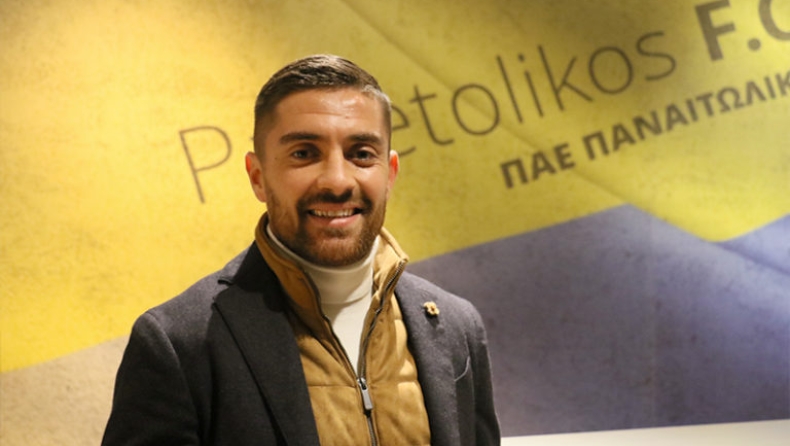 Μουνιέ: Αξονα, αλλά και άκρα...