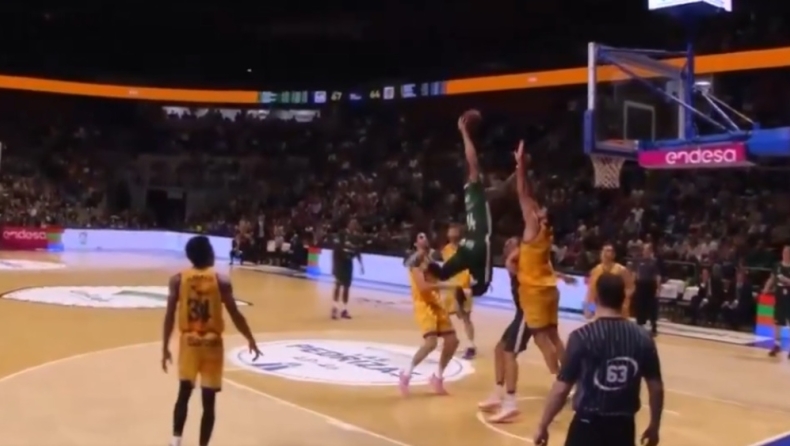 Μάλαγα – Γκραν Κανάρια 79-76: Ο Άνταμς έκανε το κάρφωμα της χρονιάς μπροστά στον Μπουρούση! (vid)
