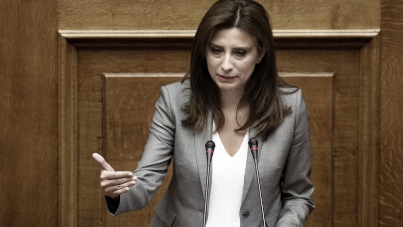 Βουλευτής ΣΥΡΙΖΑ: «Μπάτσοι, γουρούνια, δολοφόνοι»! (pic)