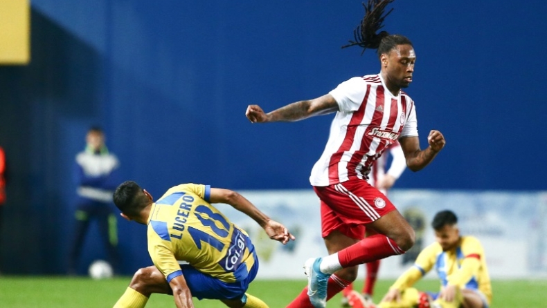 Συμπλήρωσε κάρτες ο Σεμέδο