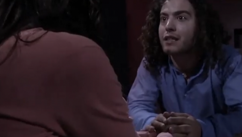 Θρίλερ: Ηθοποιός βρέθηκε νεκρός μέσα στο αυτοκίνητο του