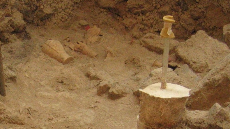 Τρομερά νέα αρχαιολογικά ευρήματα στο Ακρωτήρι Θήρας 20 χρόνια μετά την πρώτη ανασκαφή! (pics)