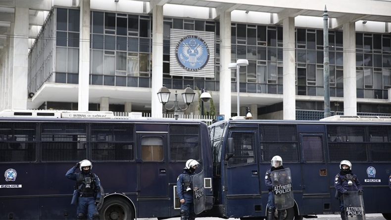 Έκτακτα μέτρα ασφαλείας στις πρεσβείες ΗΠΑ και Ισραήλ στην Αθήνα