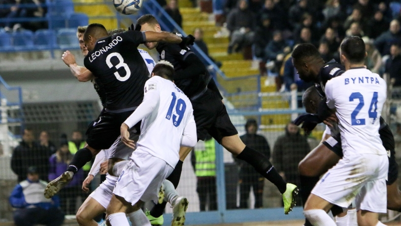 Λαμία: «Το VAR κόλλησε εντελώς τυχαία»