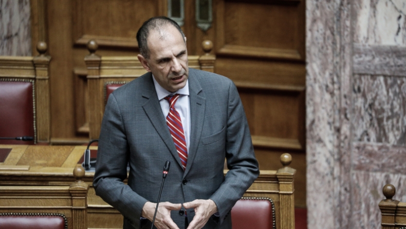 Γεραπετρίτης: Ο Υπουργός Επικρατείας στο Gazzetta.gr για τις εξελίξεις στο ποδόσφαιρο!