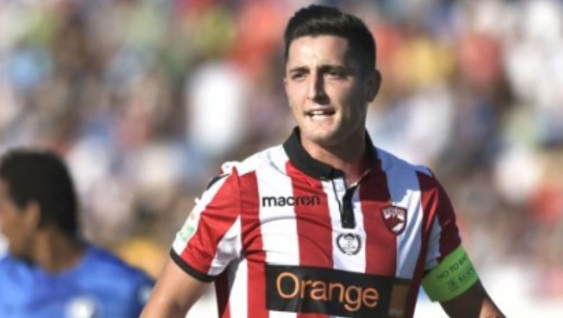 «Ο Φιλίπ απέρριψε την Ούιπεστ για χάρη της ΑΕΛ»