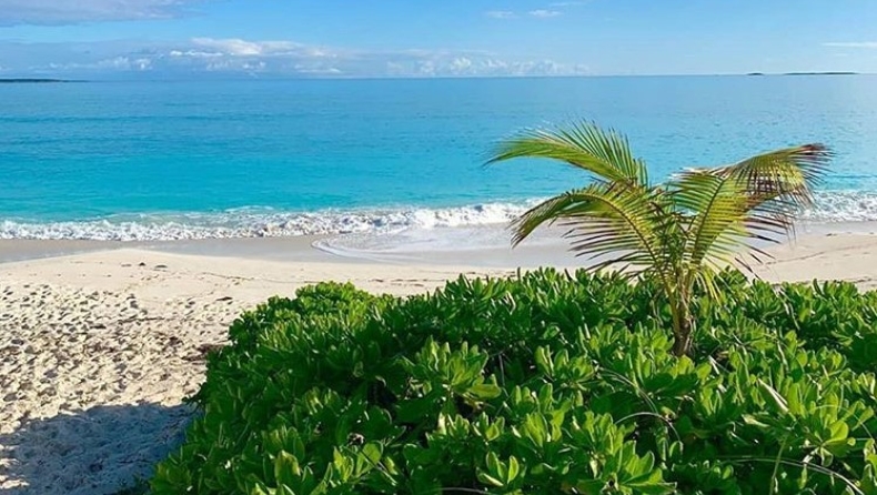 Ζητούνται 5 υπάλληλοι για να ζήσουν 2 μήνες στις Μπαχάμες (vid)